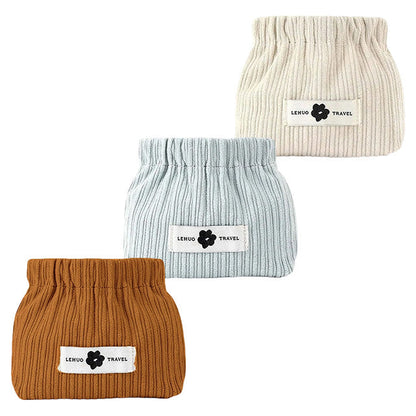 Self-closing Magnetic Mini Portable Pouch
